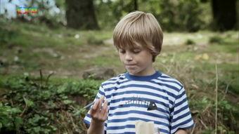 国产正太视频出售,青春洋溢的视觉盛宴